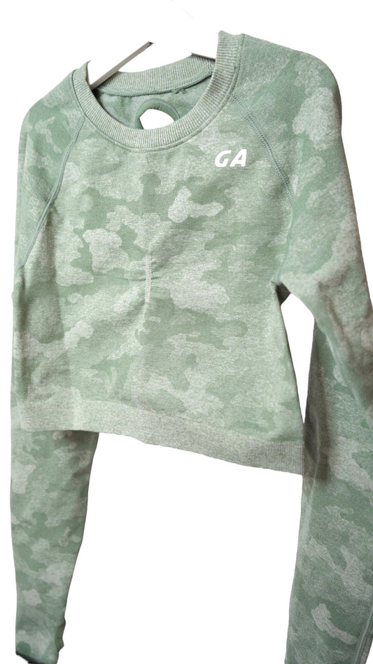 Camo green - Long sleeve crop top